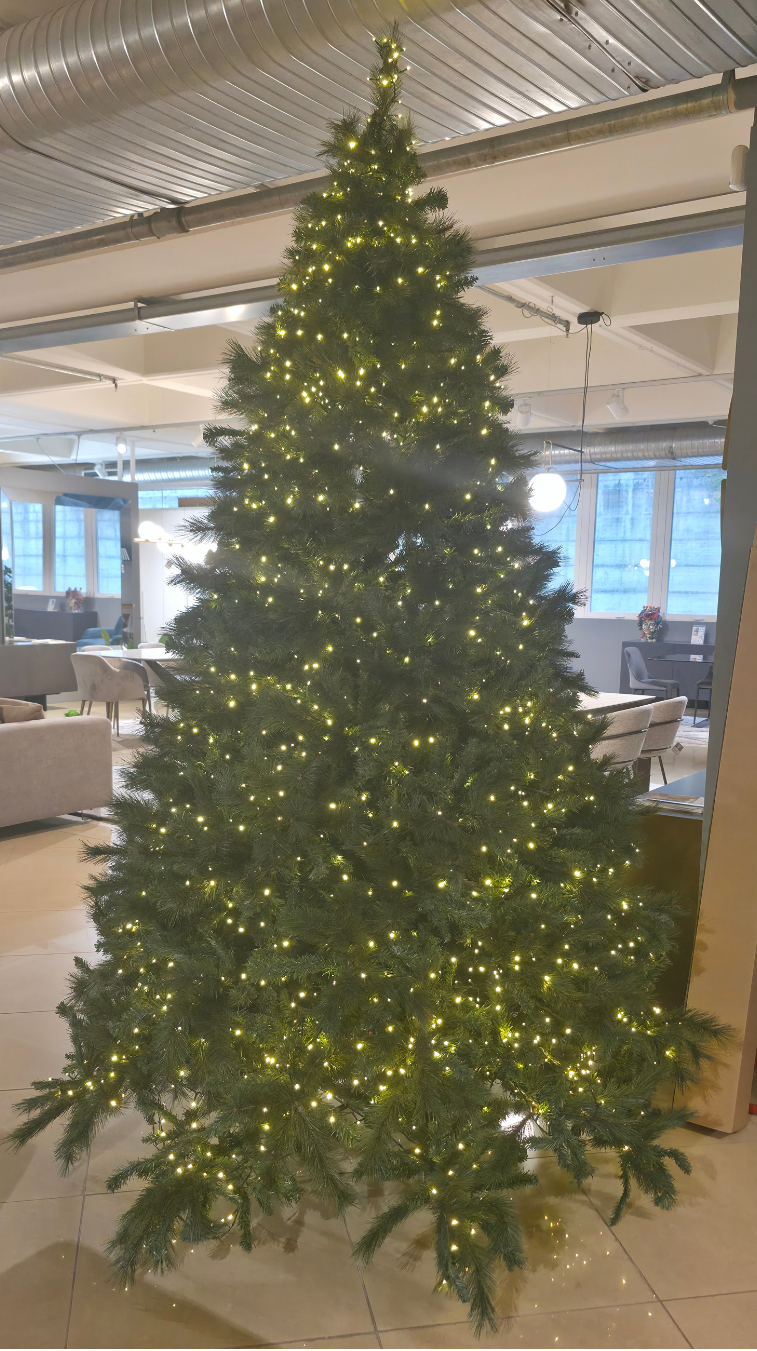 ALBERO DI NATALE CERVINO H 260 800 LED