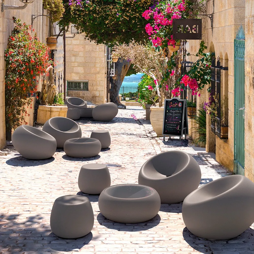 PLUST BOOM LOW STOOL