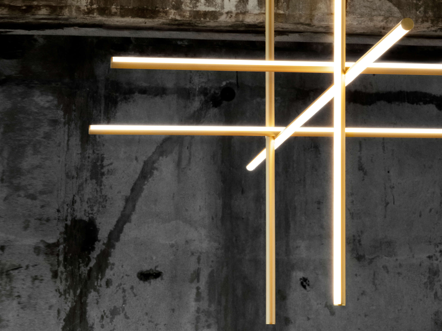 FLOS COORDINATES SUSPENSION