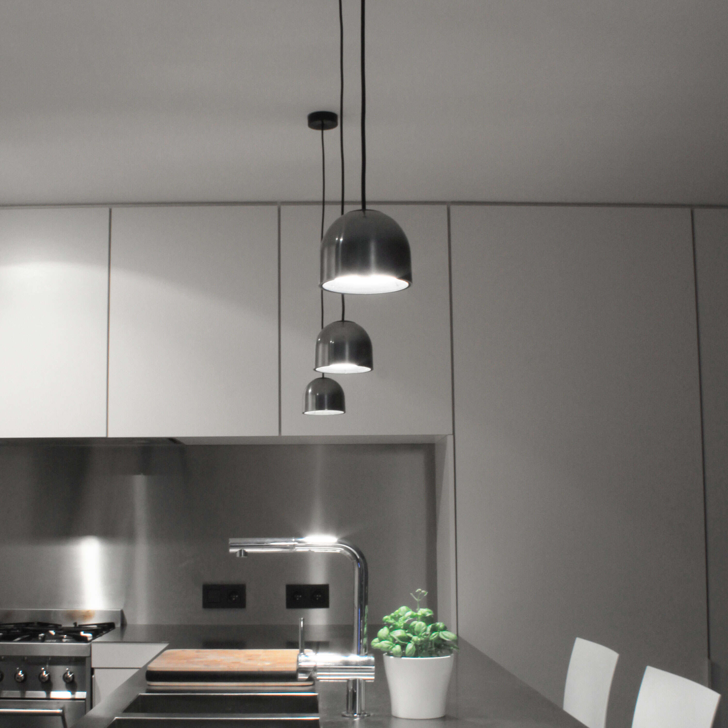 FLOS WAN SUSPENSION