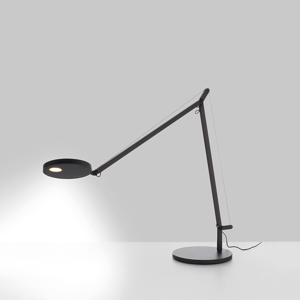 ARTEMIDE DEMETRA TAVOLO