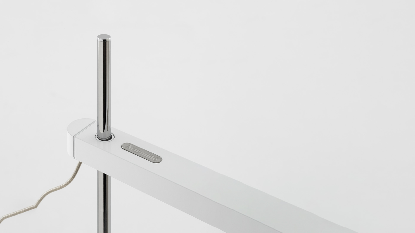 ARTEMIDE TALAK PROFESSIONAL TABLE