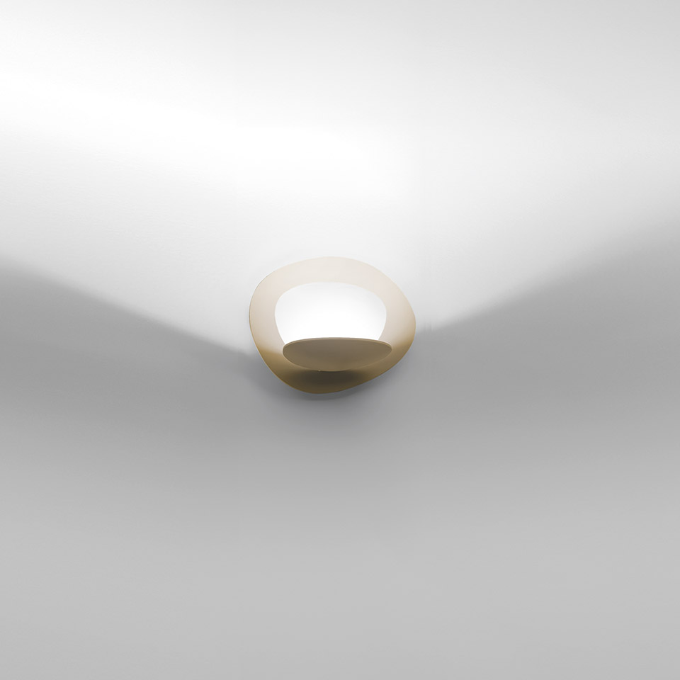 ARTEMIDE PIRCE PARETE