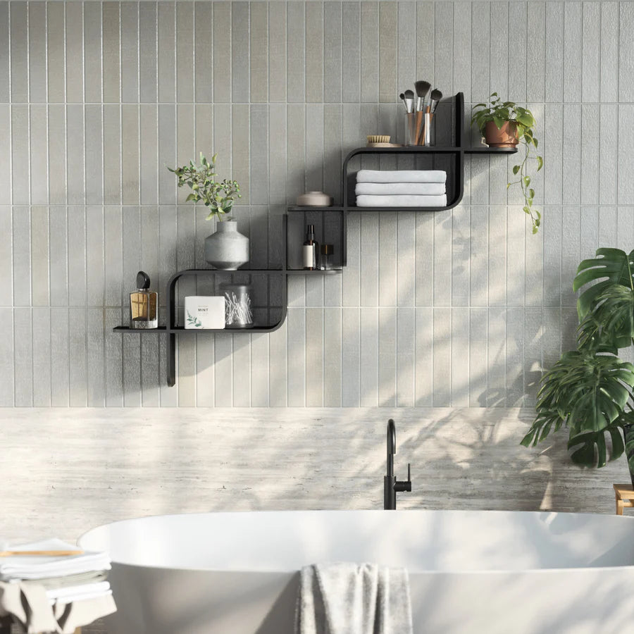 UMBRA MONTAGE WALL SHELF (BLACK)