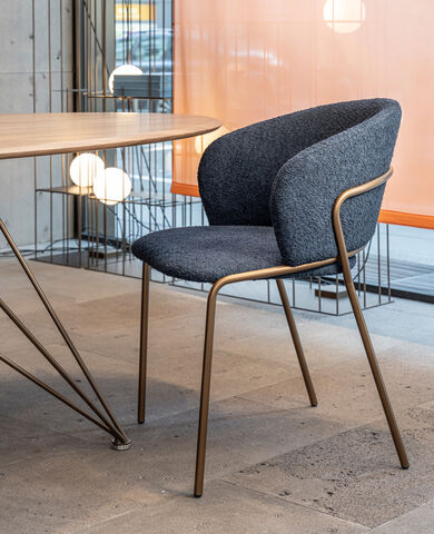 REFLECTIONS VELA CHAIR