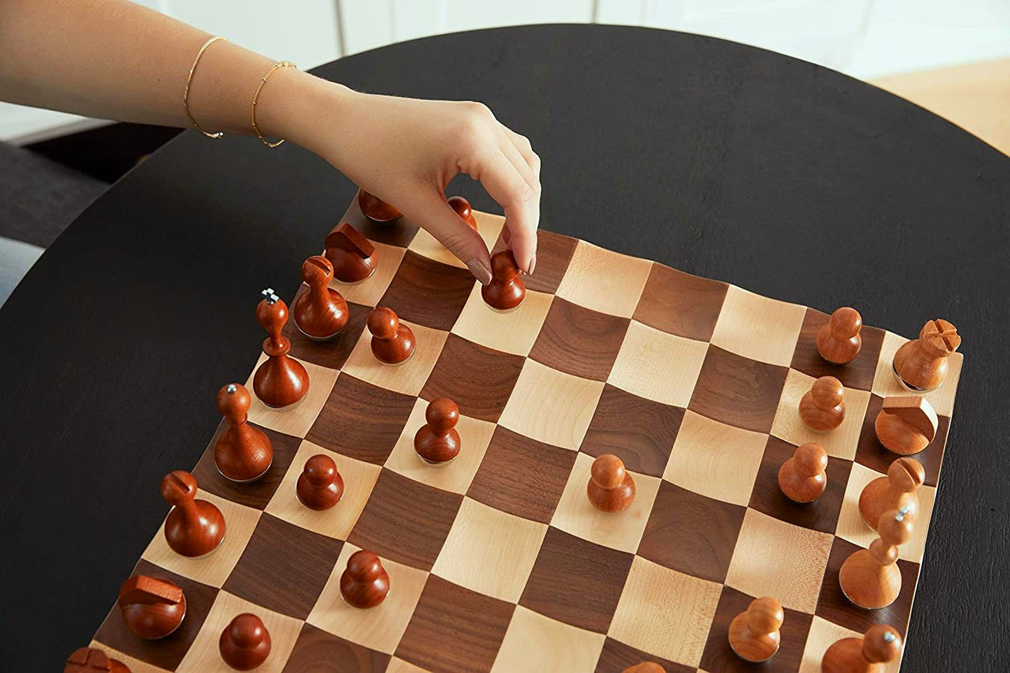 UMBRA SCACCHI OSCILLANTI WOBBLE CHESS