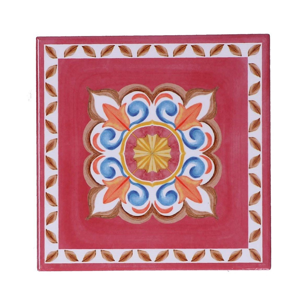 ROSE E TULIPANI SOTTO PENTOLA CERAMICA BORGO