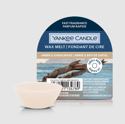 YANKEE CANDLE AMBER & SANDALWOOD (VARI STILI)