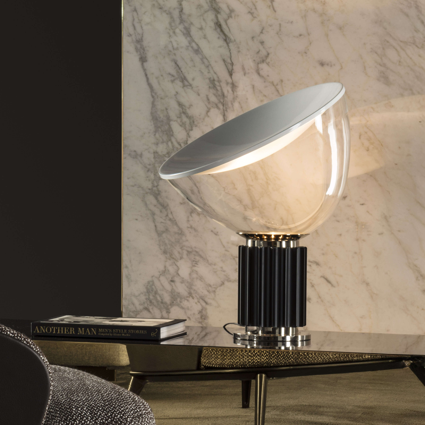 FLOS TACCIA