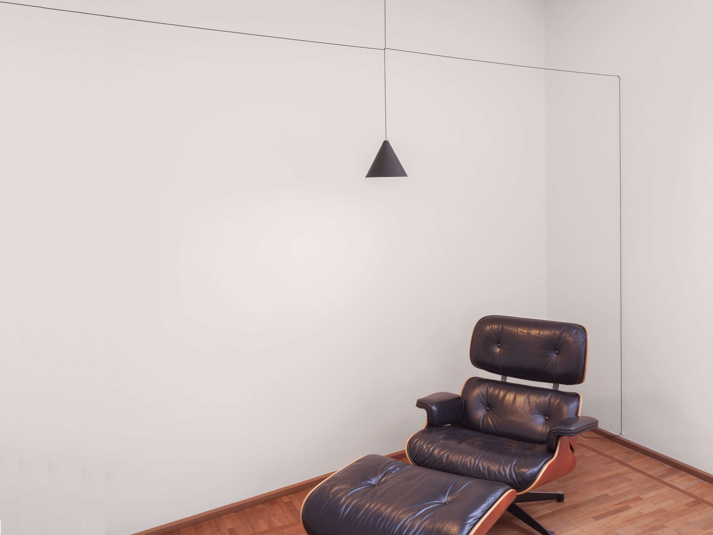 FLOS STRING LIGHT CONE