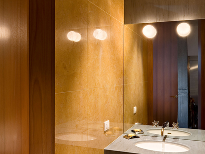 FLOS GLO-BALL WALL MINI CEILING/WALL MIRROR