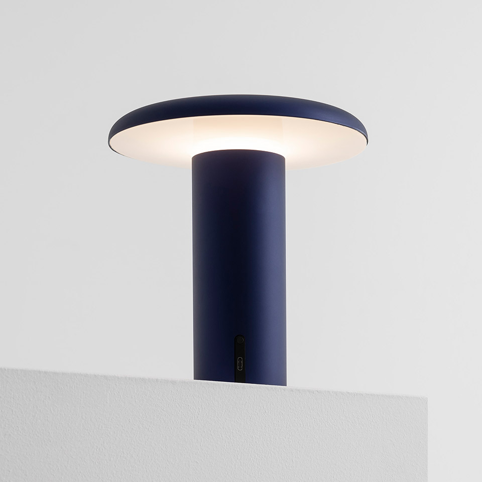 ARTEMIDE TAKKU