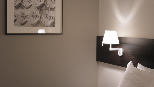 ARTEMIDE MELAMPO PARETE