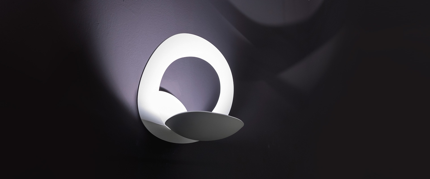 ARTEMIDE PIRCE PARETE