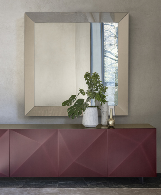 RIFLESSI TRAPEZIO SPECCHIO DA PARETE CON CORNICE INCLINATA SPECCHIANTE IN STOCK