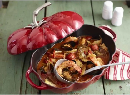STAUB PENTOLA IN GHISA POMODORI 2.5L ROSSA