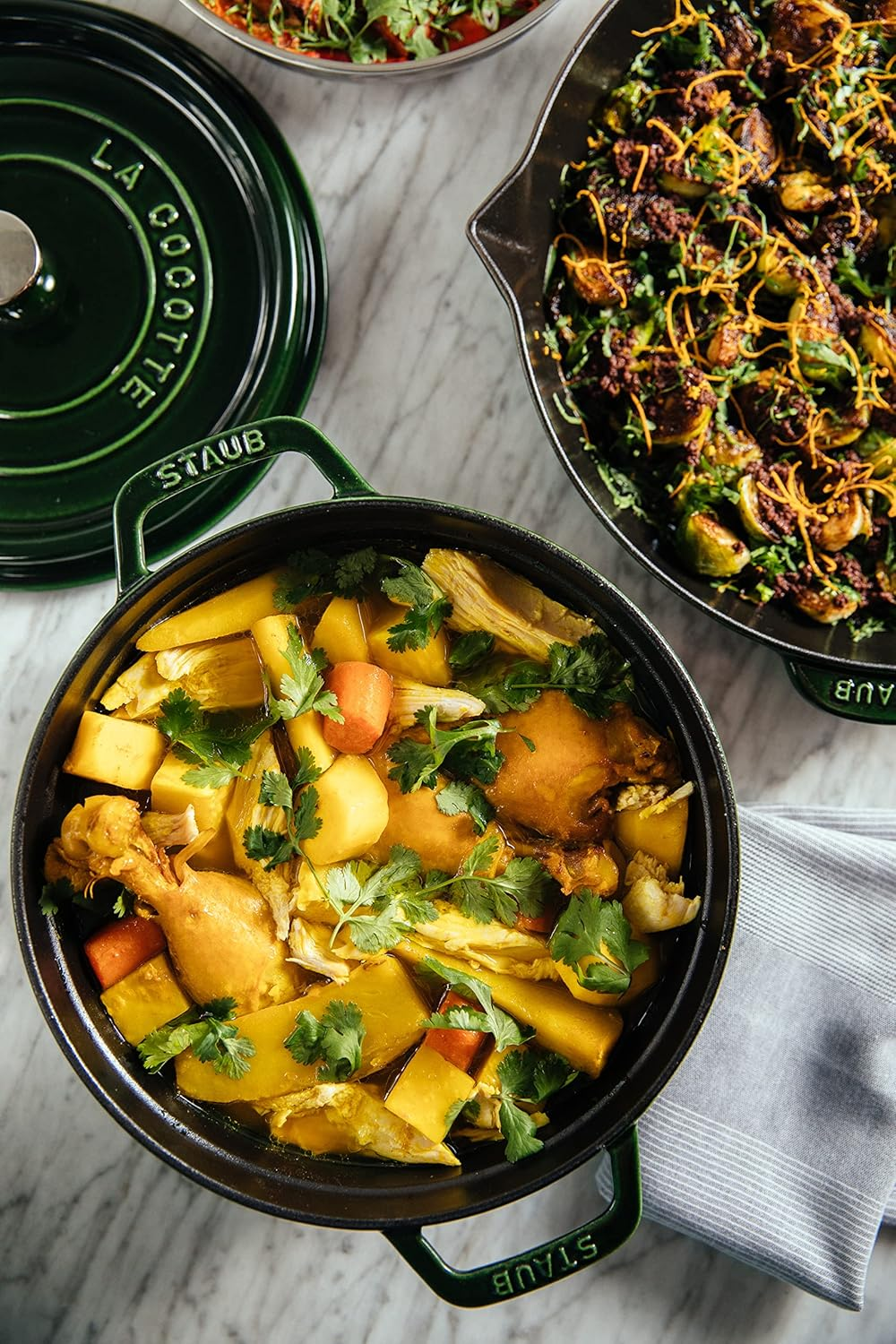 STAUB PENTOLA IN GHISA STAUB CASSERUOLA ROTONDA VERDE BASILICO 28CM