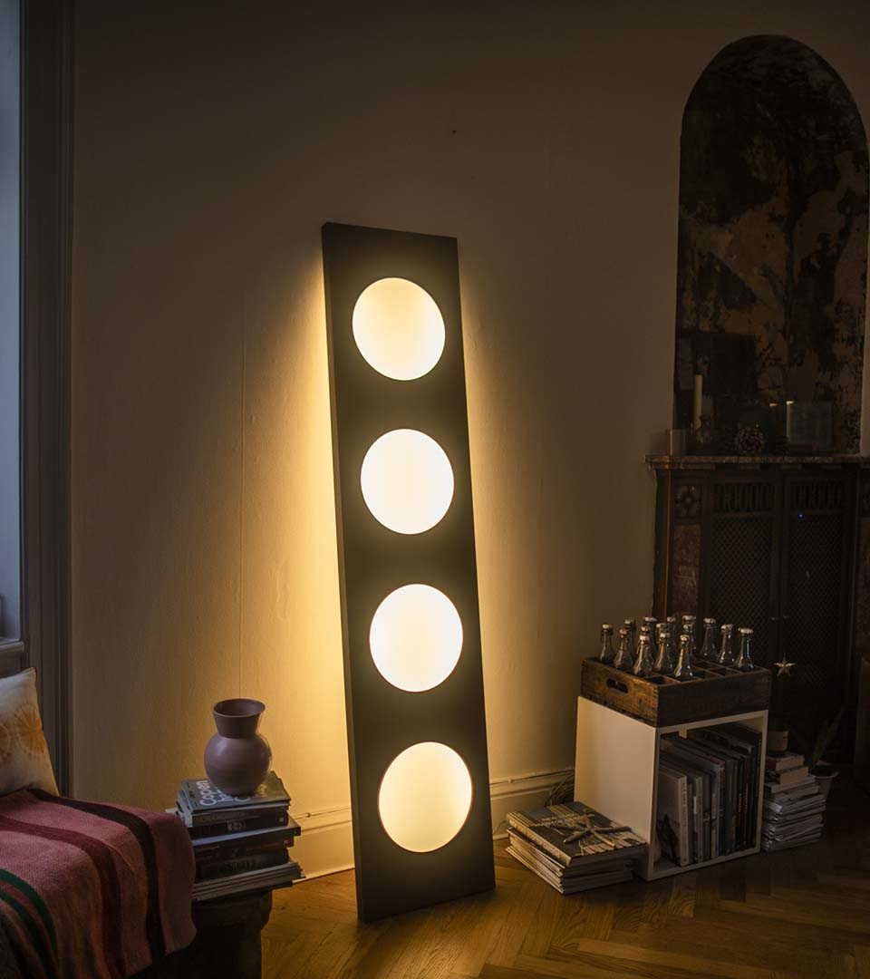 FOSCARINI DOLMEN 054
