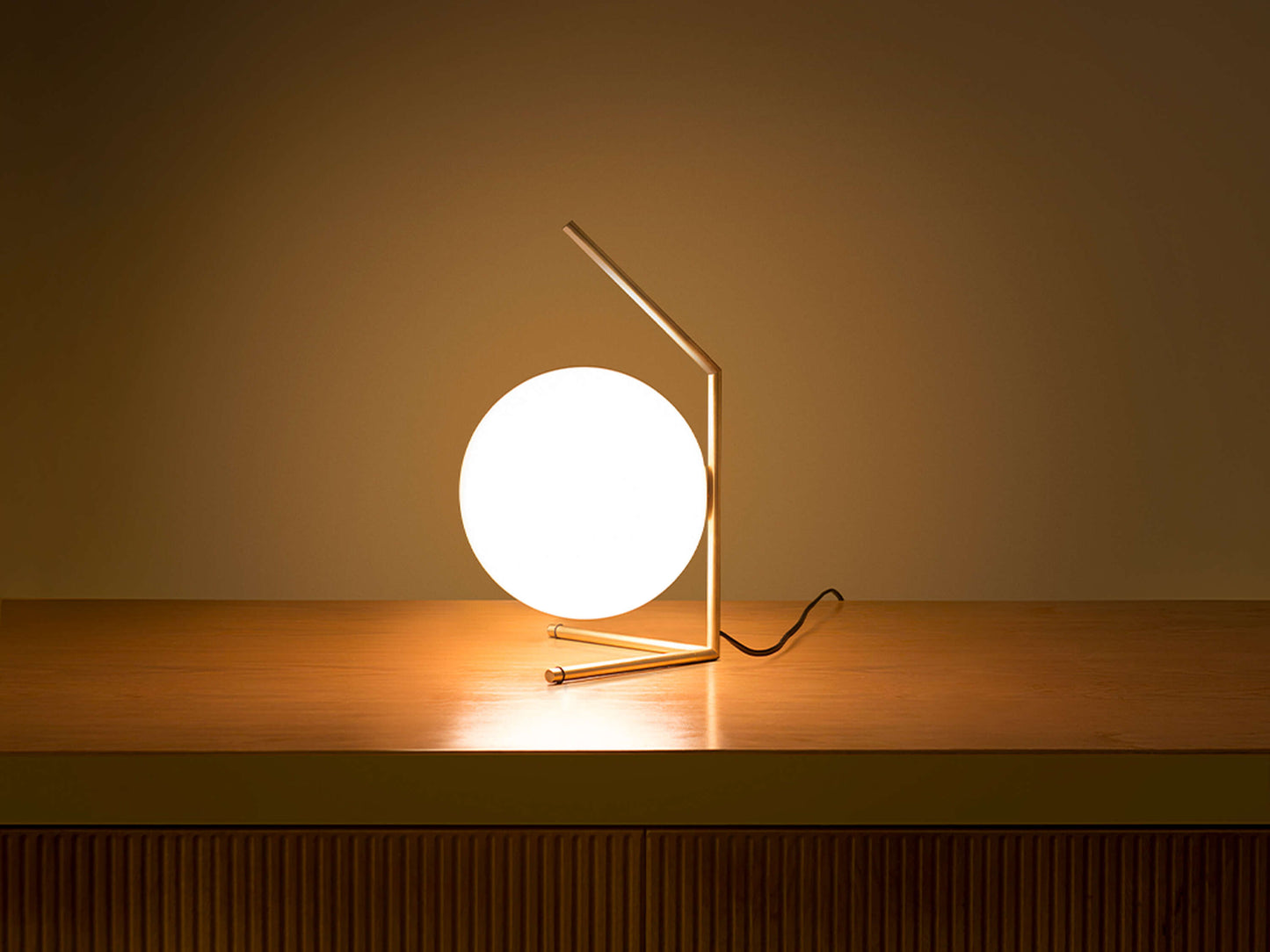 FLOS IC LIGHTS T FAMILY